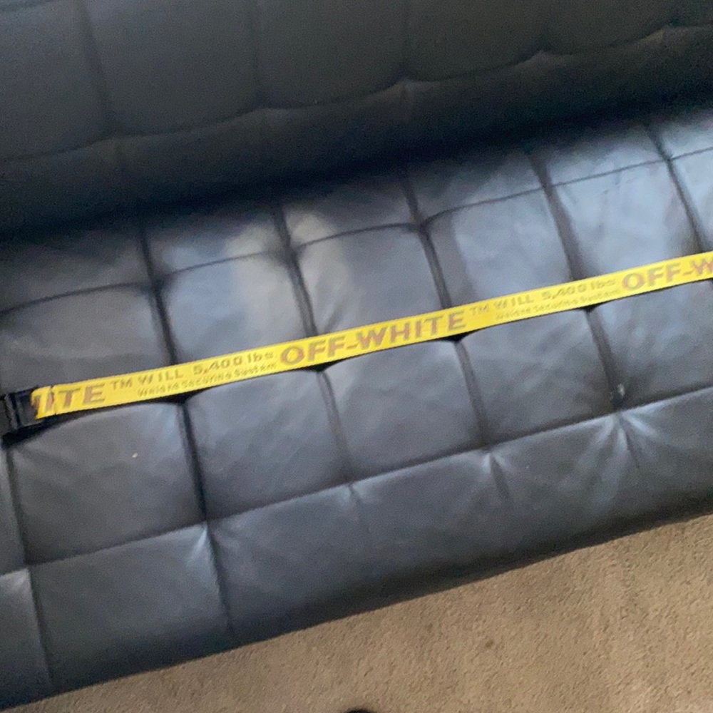 New never used OFF-WHITE belt